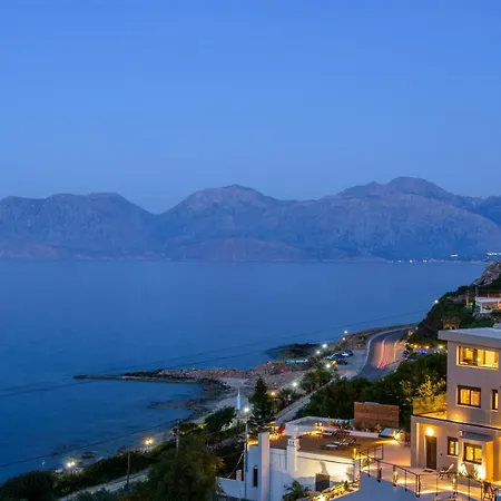 Beachfront Phi φ Villa Agios Nikolaos (Crete)