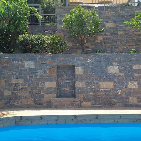 Villa Beachfront Phi φ
